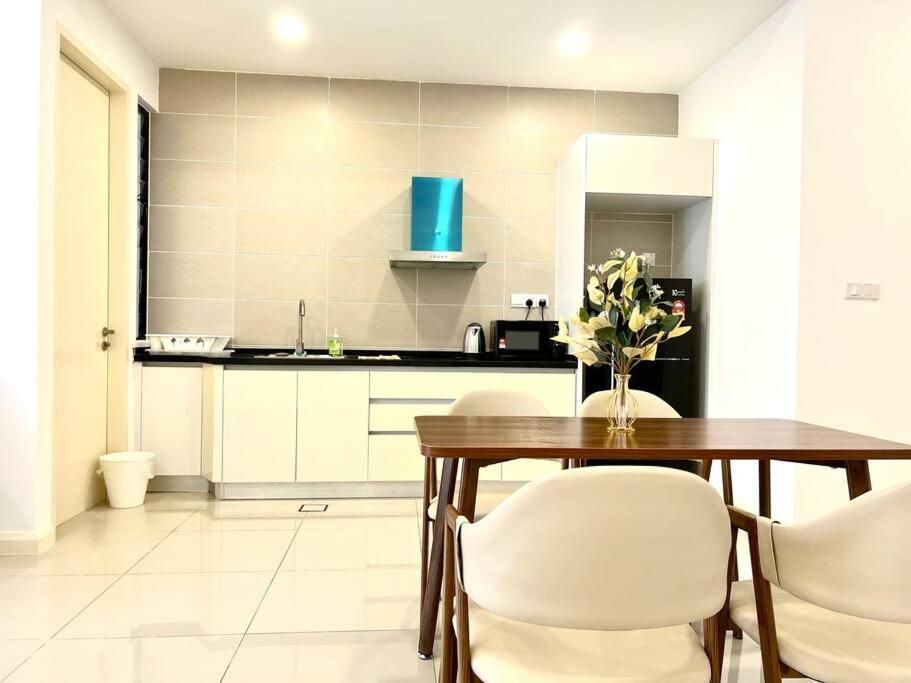 Walk To Legoland, D'Pristine Medini Apartamento Nusajaya  Exterior foto