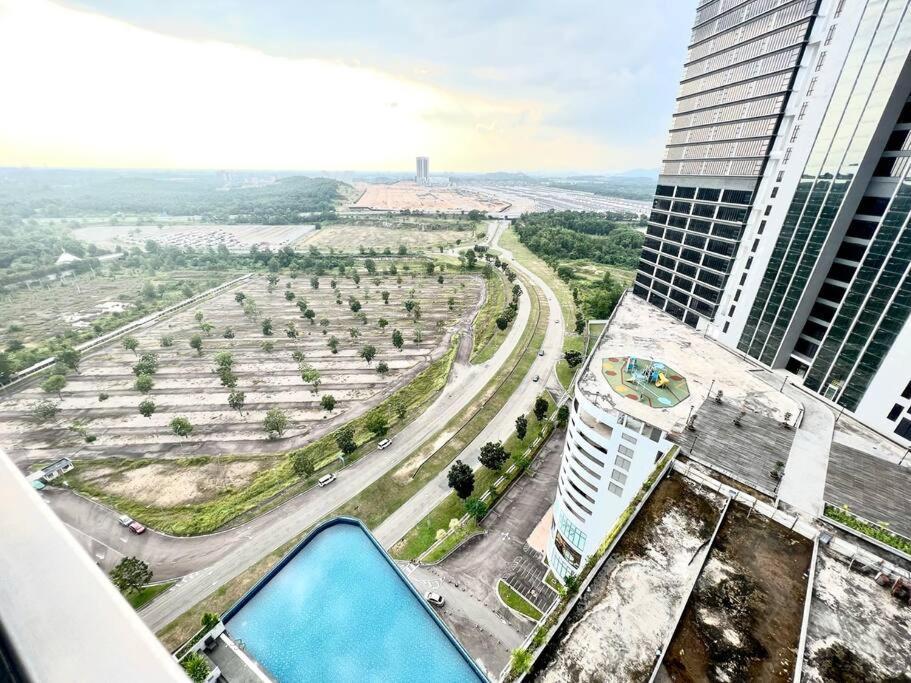 Walk To Legoland, D'Pristine Medini Apartamento Nusajaya  Exterior foto