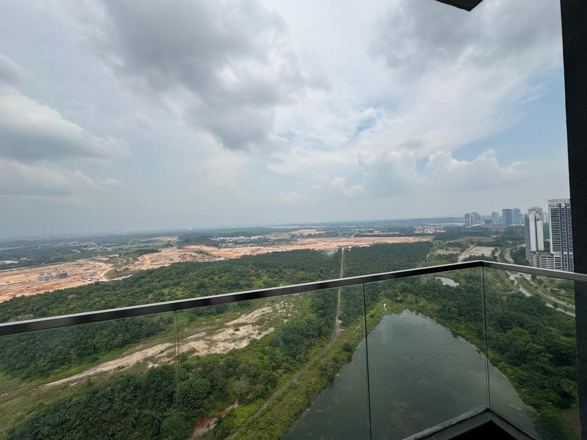 Walk To Legoland, D'Pristine Medini Apartamento Nusajaya  Exterior foto